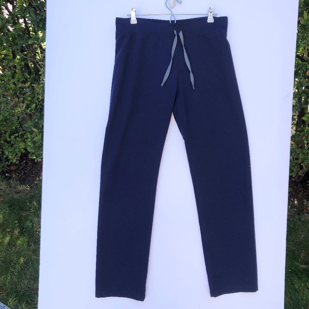 Figs Technical Collection Navy Blue Scrub Pants Women's Size Medium Tall